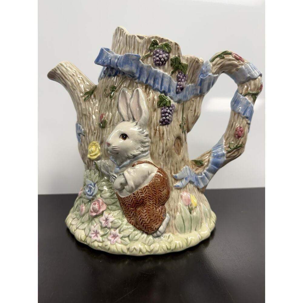 vintage Fitz and Floyd "Bunny Hollow" Tree Trunk Pitcher 1989 1.5 Qt